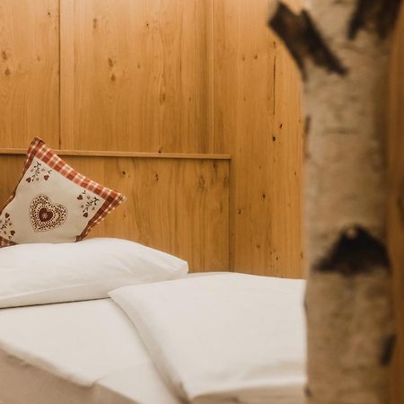Hotel Villa Waldheim San Candido Dış mekan fotoğraf