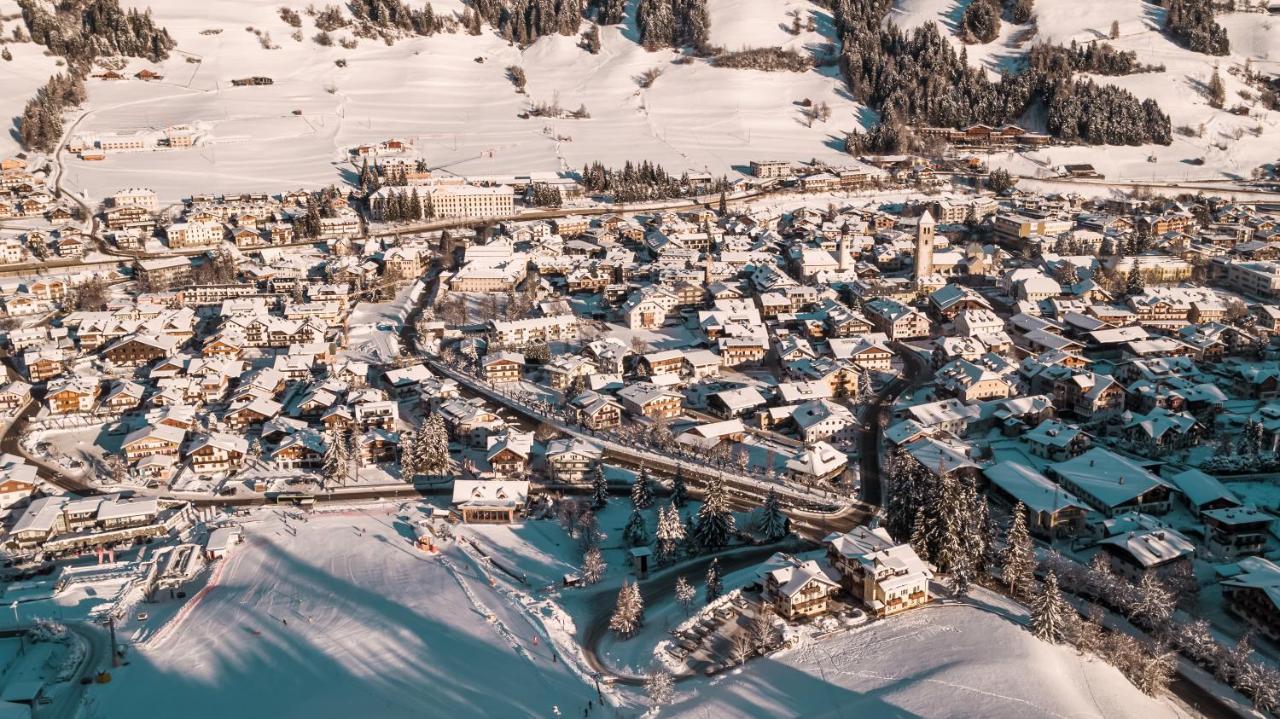 Hotel Villa Waldheim San Candido Dış mekan fotoğraf