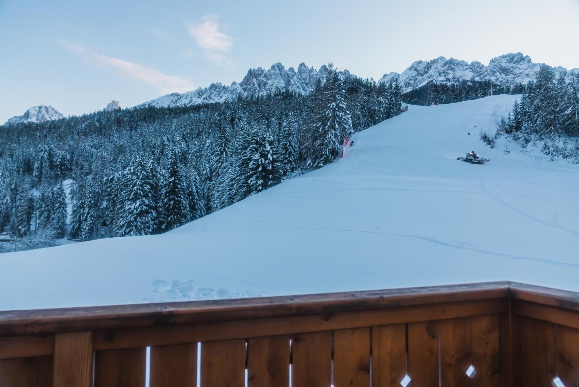 Hotel Villa Waldheim San Candido Dış mekan fotoğraf