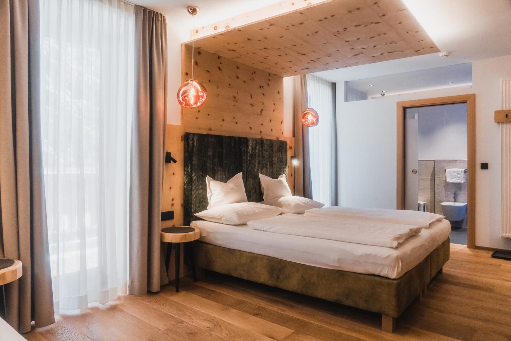 Hotel Villa Waldheim San Candido Dış mekan fotoğraf